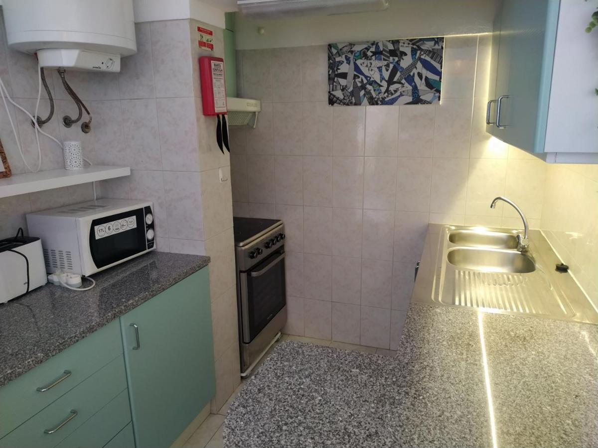 1P Torre Sol Casas & Papeis Apartment Armação de Pêra Екстериор снимка