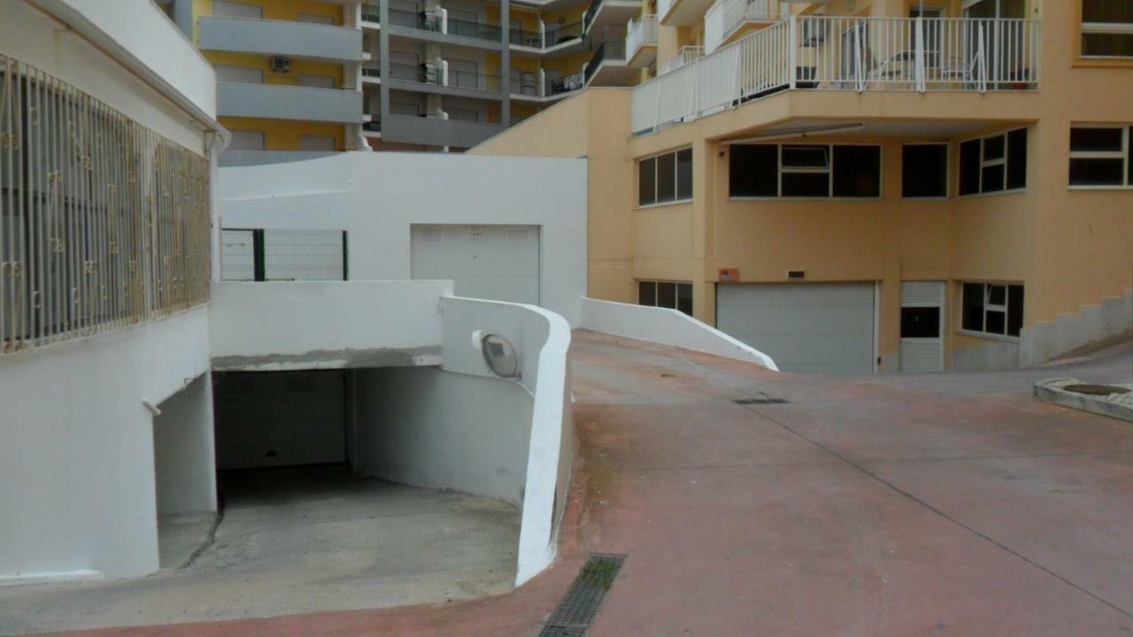 1P Torre Sol Casas & Papeis Apartment Armação de Pêra Екстериор снимка